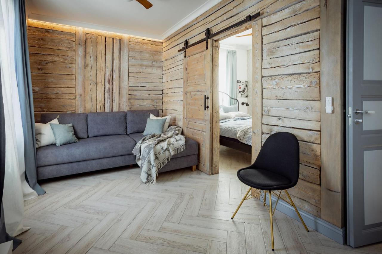 Uue Taenava Korter Kuressaare Extérieur photo